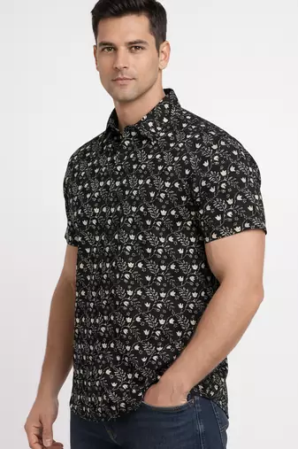 Mens black self design cotton fabric shirt short sleeves shirt collor