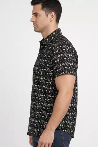 Mens black self design cotton fabric shirt short sleeves shirt collor