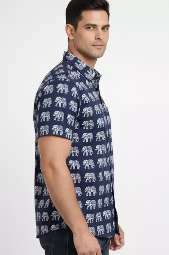 Mens navy blue self design cotton fabric shirt short sleeves shirt collor