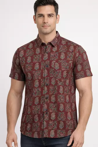 Mens maroon self design cotton fabric shirt short sleeves shirt collor