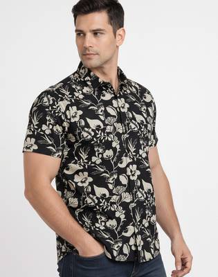 Mens black self design cotton fabric shirt short sleeves shirt collor 3
