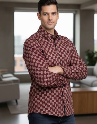 Mens maroon self design cotton fabric shirt full sleeves shirt collor 3