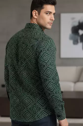 Mens green self design cotton fabric shirt full sleeves shirt collor