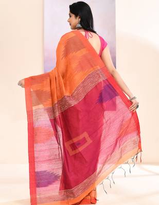 Women's orange temple border embellished cotton blend jamdani saree 4