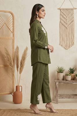 Dark green pure cotton embroidered butta straight co-ord set 3