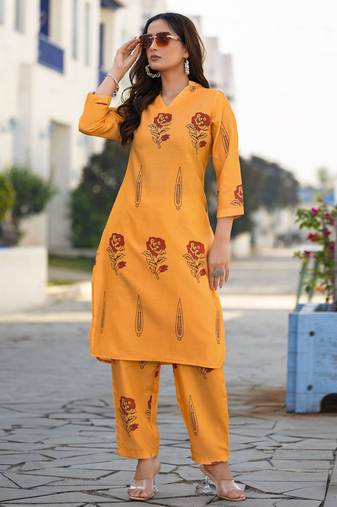 Orange cotton blend printed co-ord set