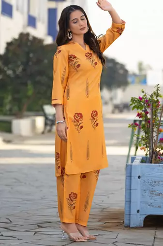 Orange cotton blend printed co-ord set