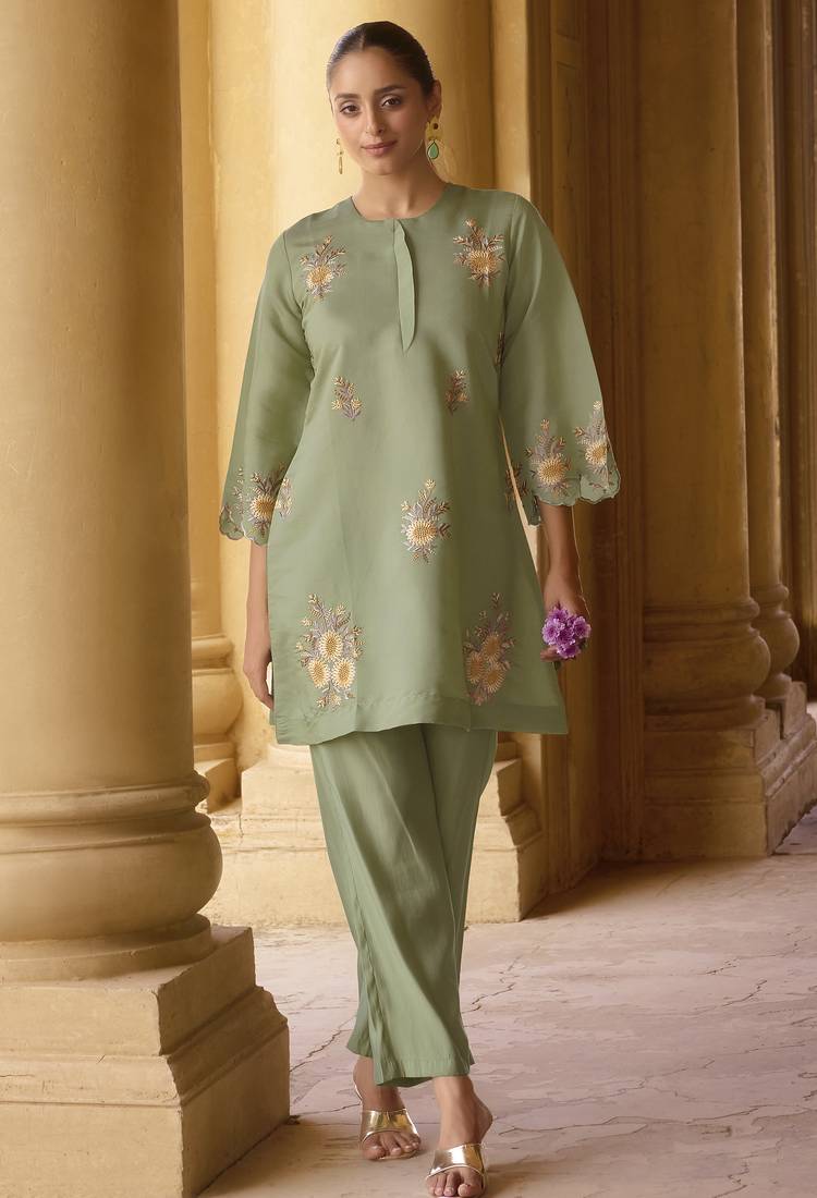 Women's green embroidered roman silk co-ord set