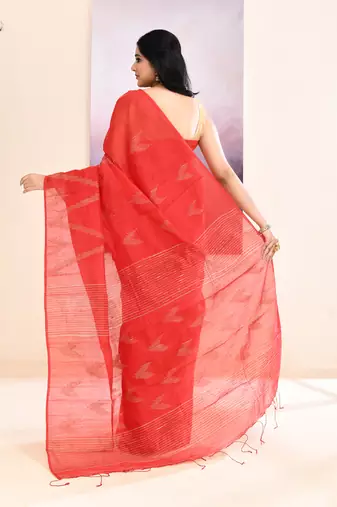 Women's red embellished cotton blend jamdani saree