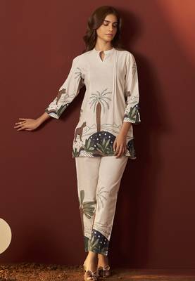 Off white pure cotton printed co-ord set for women 3