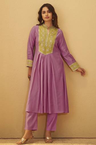 Women's light pink roman silk embroidered flared co-ord set