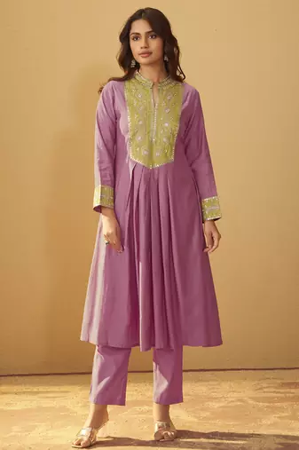 Women's light pink roman silk embroidered flared co-ord set
