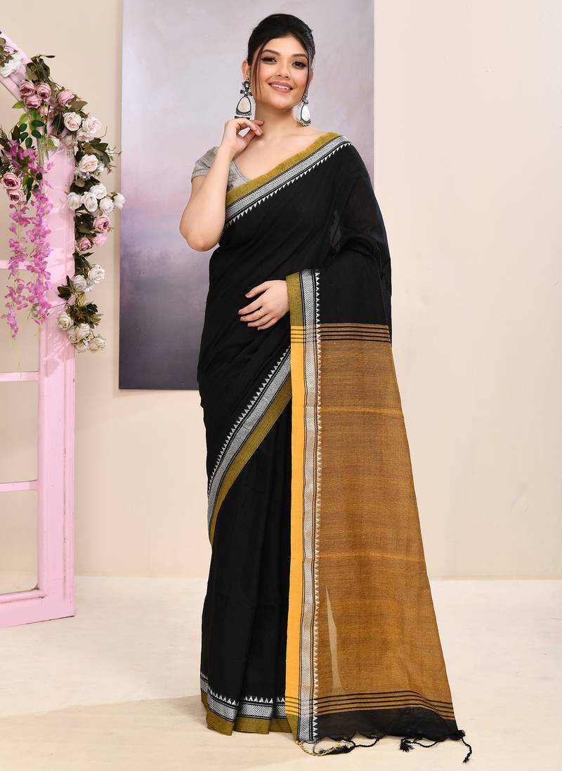 Women's black embellished cotton blend jamdani saree
