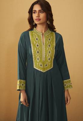 Women's drak green roman silk embroidered flared co-ord set 4