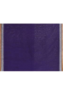 Women's purple embellished cotton blend jamdani saree 5
