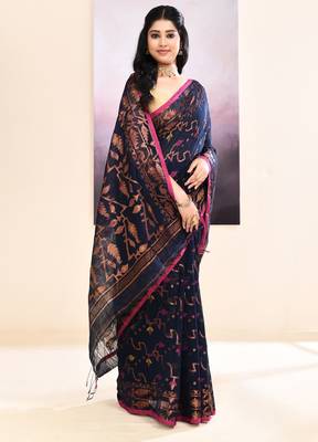 Women's navy blue embellished cotton blend jamdani saree 3