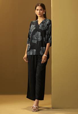 Black viscose reyon printed top and pant co-ord set 3