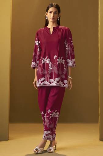 Red rayon floral printed co-ord set for women