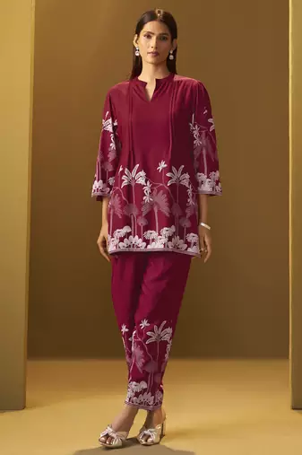 Red rayon floral printed co-ord set for women