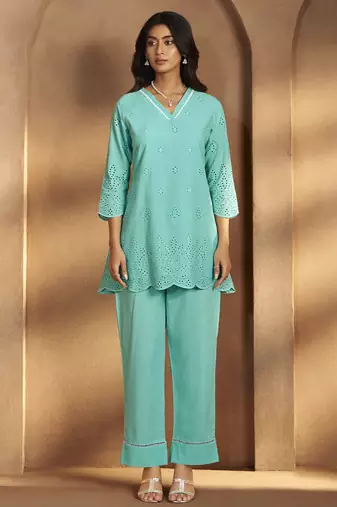 Women   s pure cotton sky blue schiffli co-ord set