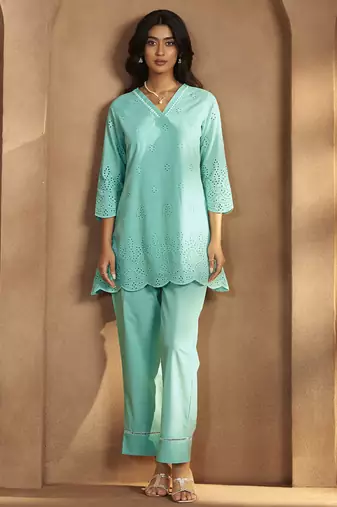 Women   s pure cotton sky blue schiffli co-ord set