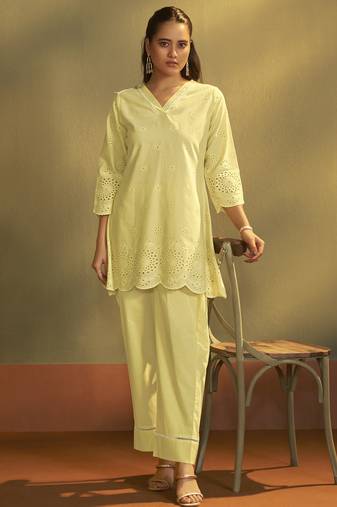 Women   s pure cotton yellow schiffli co-ord set