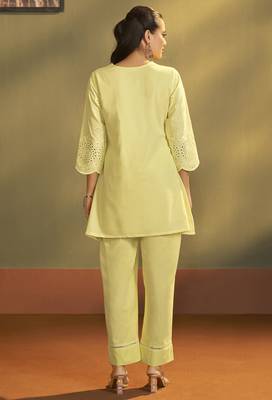 Women   s pure cotton yellow schiffli co-ord set 3