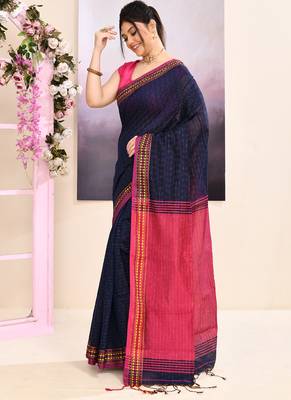 Women's navy blue embellished cotton blend jamdani saree 2