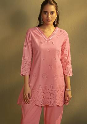 Women   s pure cotton pink schiffli co-ord set 4