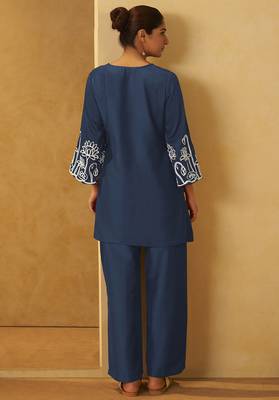 Women navy blue embroidered cotton blend straight kurta co-ord set 3
