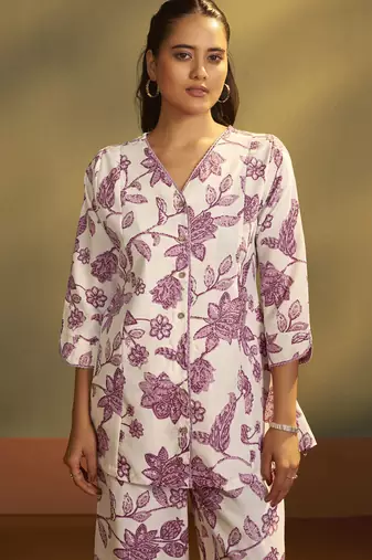 Women   s cream cotton blend printed co-ord set