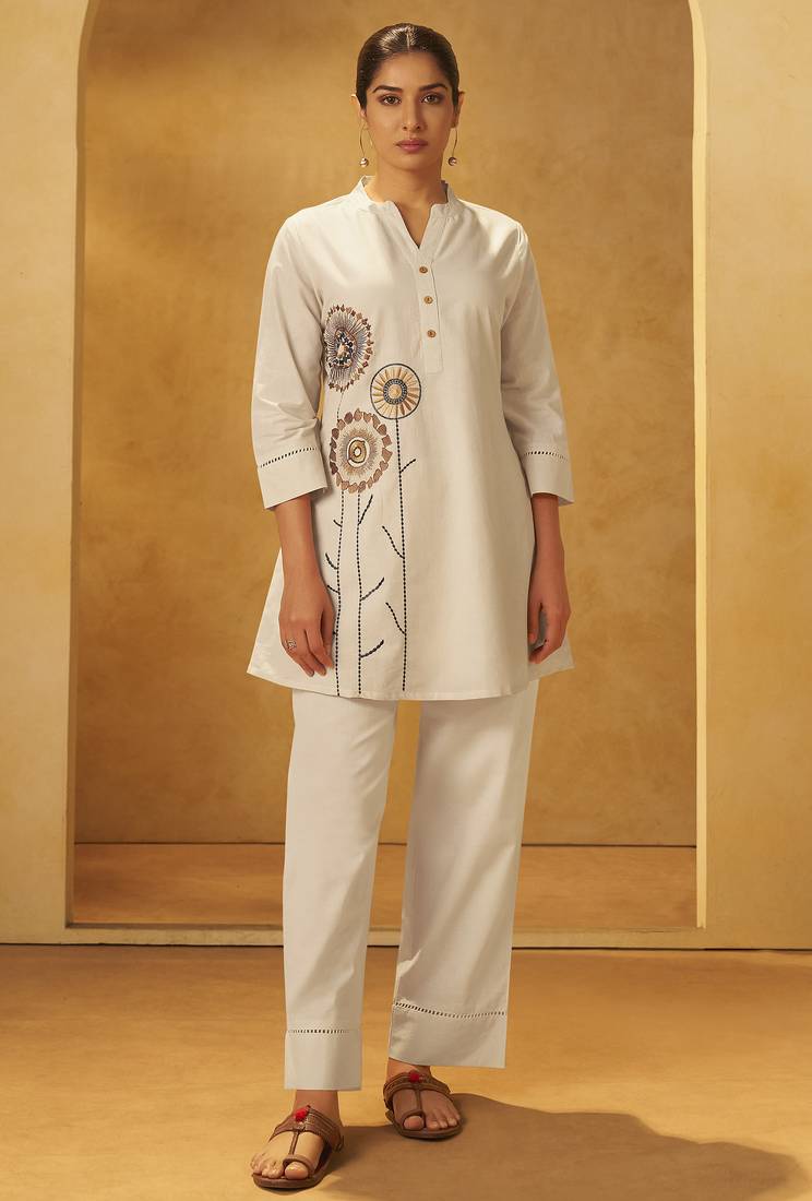 Women white pure cotton embroidered straight kurta co-ord set