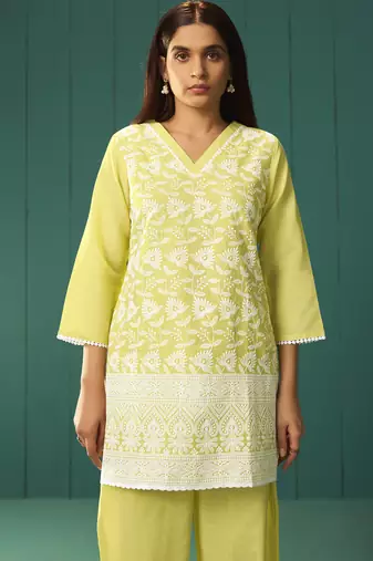 Women   s pure cotton yellow schiffli co-ord set
