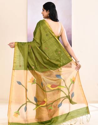 Women's olive embellished tissue jamdani saree 4