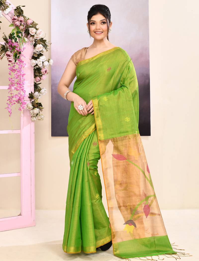 Women's green embellished tissue jamdani saree
