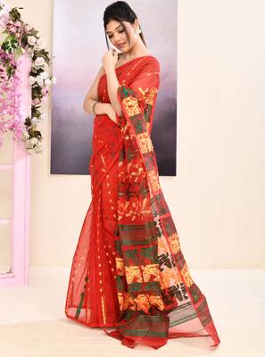 Women's red embellished cotton blend jamdani saree 3
