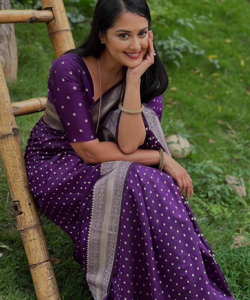 Purple soft silk blend banarasi jacuard work designer party wear saree with unstitched blouse piece
