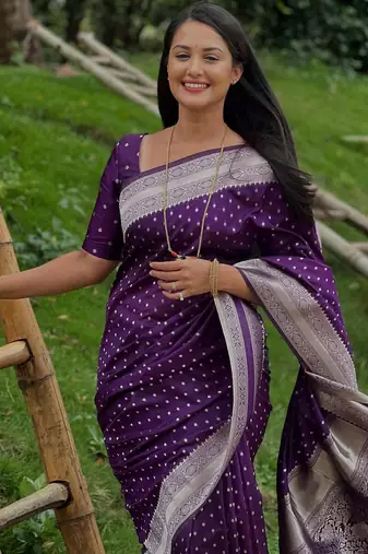 Purple silk blend banarasi saree with unstitched blouse piece