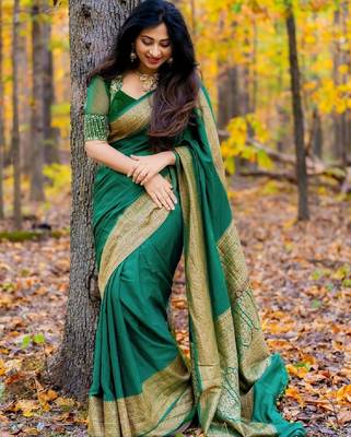 Bottle green silk blend banarasi saree with unstitched blouse piece 1