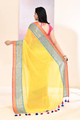 Women's yellow embellished zari border cotton saree 4