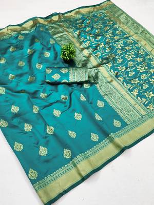 Rama silk blend banarasi saree with unstitched blouse piece 2