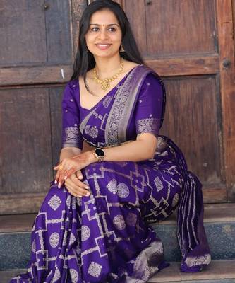 Purple silk blend banarasi saree with unstitched blouse piece 2