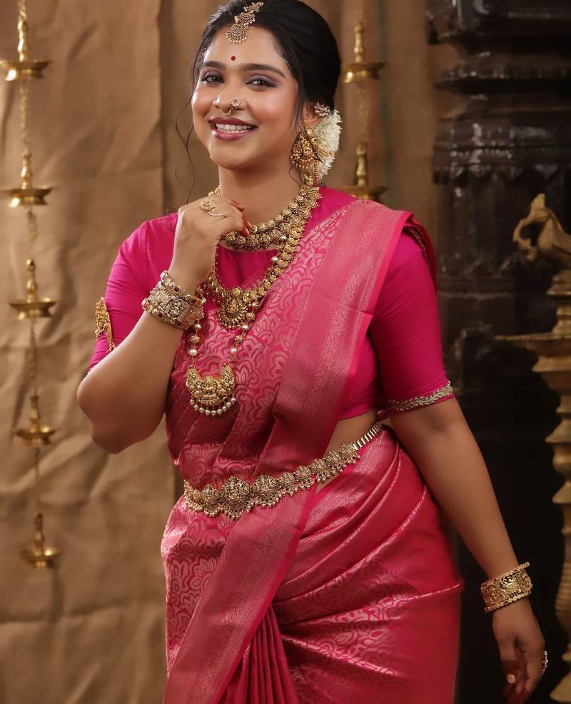 Pink soft silk blend banarasi jacuard work designer party wear saree with unstitched blouse piece