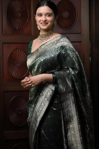 Green soft silk blend banarasi jacuard work designer party wear saree with unstitched blouse piece