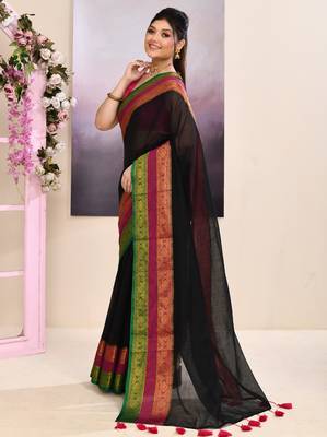 Women's black embellished zari border cotton saree 2