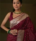 Maroon silk blend banarasi saree with unstitched blouse piece