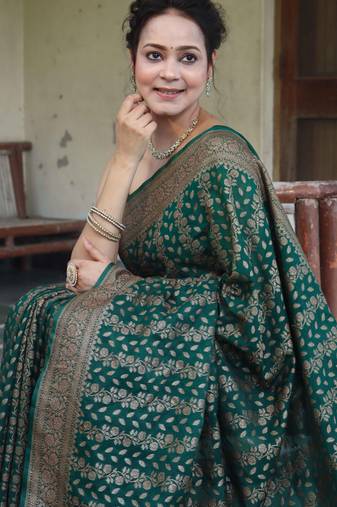 Green soft silk blend banarasi jacuard work designer party wear saree with unstitched blouse piece
