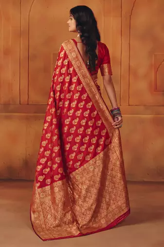 Red silk blend banarasi saree with unstitched blouse piece