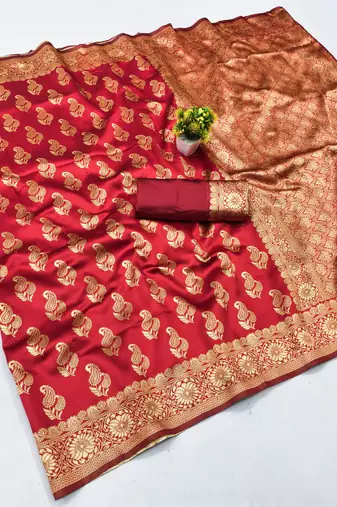 Red silk blend banarasi saree with unstitched blouse piece