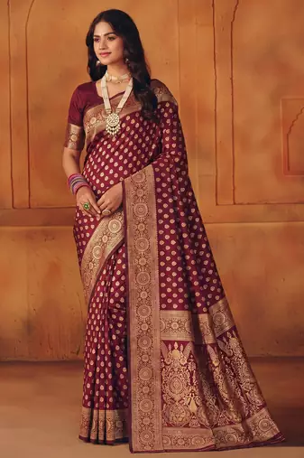 Mjaroon silk blend banarasi saree with unstitched blouse piece